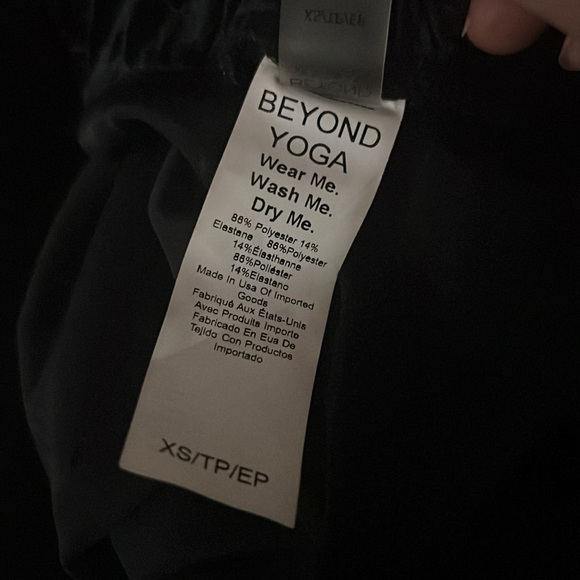 Beyond Yoga Best Dress Pant in Black Textured Velvet Wide Leg Flare Size XS NWT - Picture 11 of 11